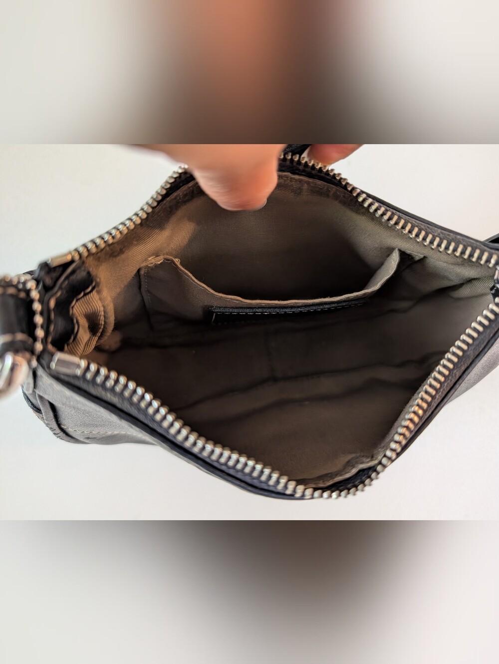 Vintage Coach Black Leather Small Compact Soho Buckle Shoulder Bag Purse Y2k - Picture 9 of 13